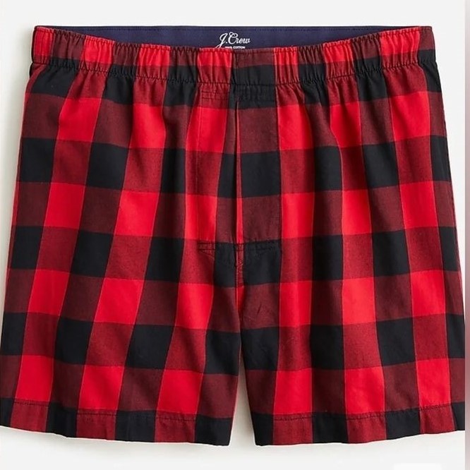 festive shorts for men