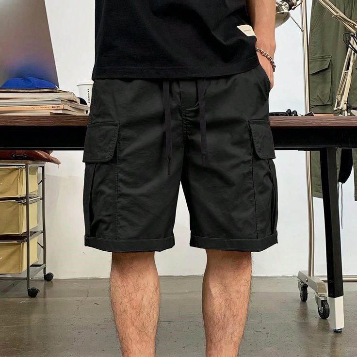 black cargo shorts mens